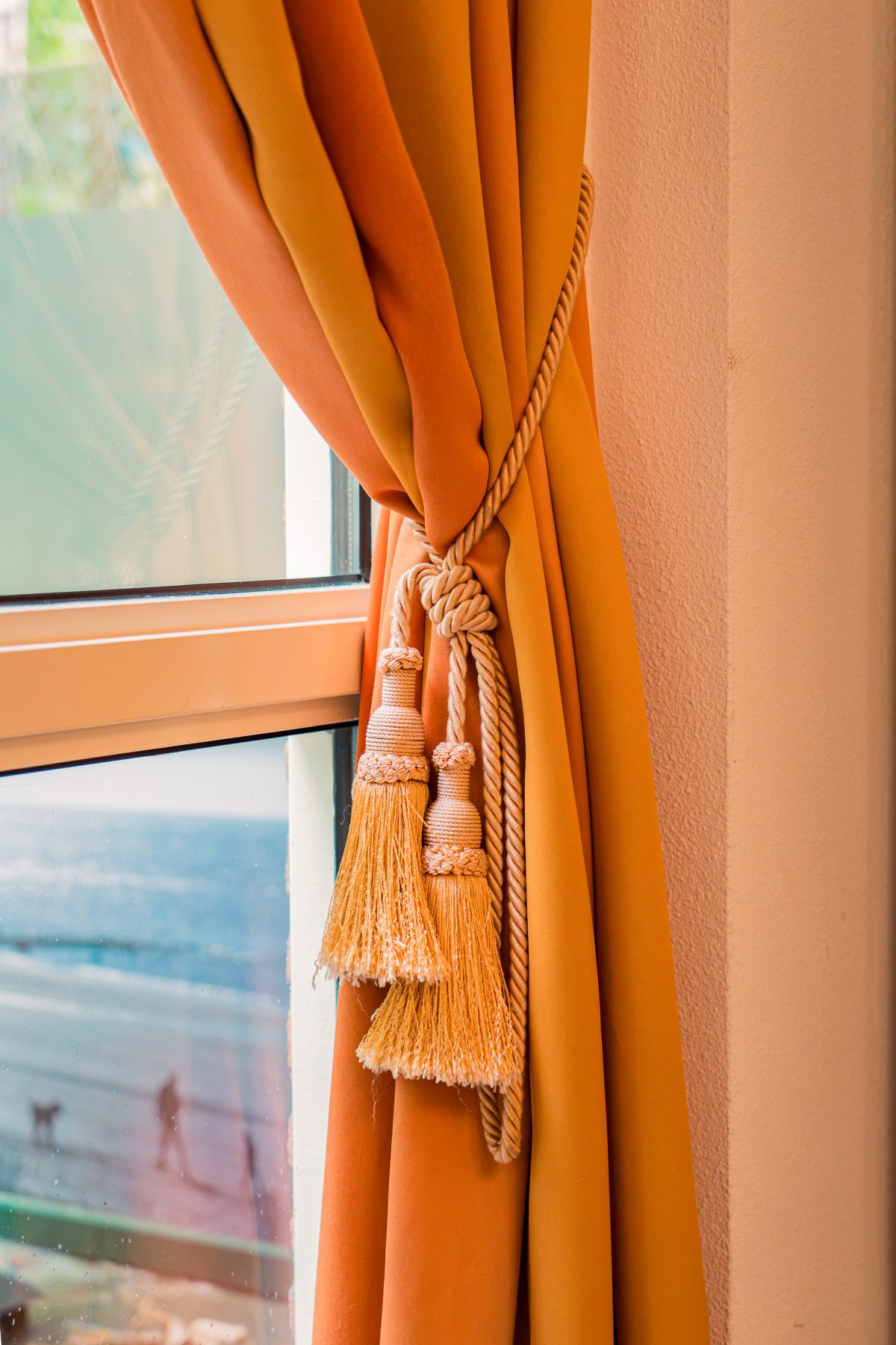 Luxury studio at Hotel Bosch Duin Strand with living and sleeping area