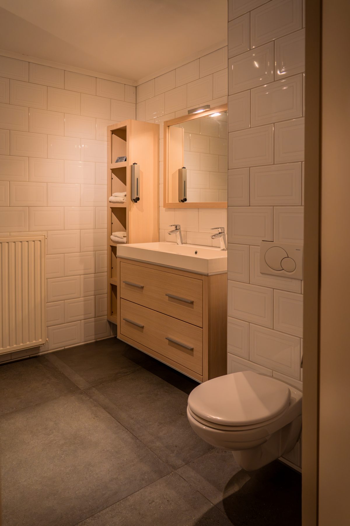 Luxury studio at Hotel Bosch Duin Strand with living and sleeping area
